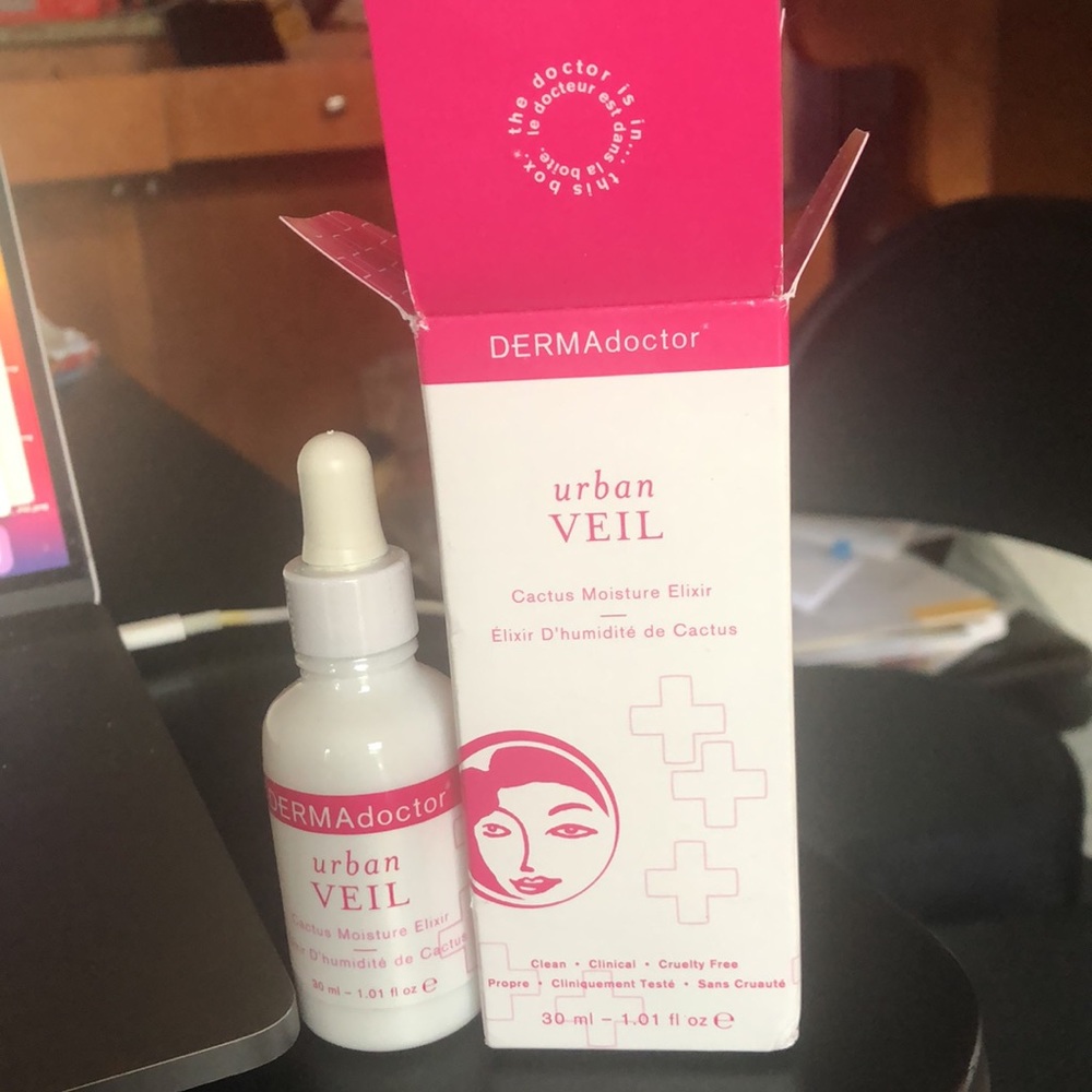 NIB Dermadoctor Urban Veil Cactus Moisture Elixir